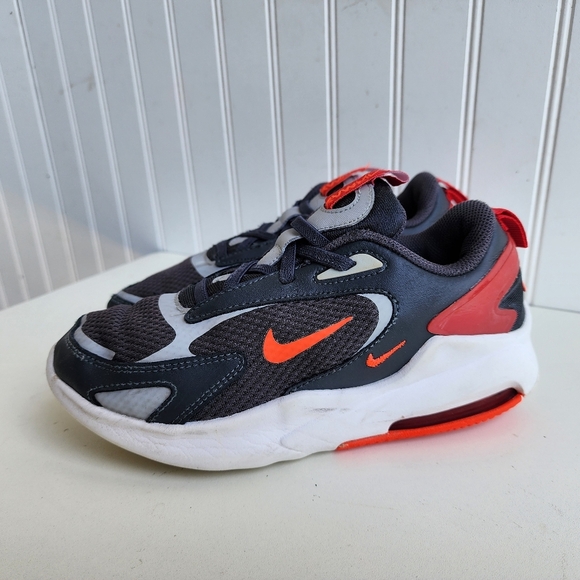 Nike AIR Max Bolt CW1627 005 Youth Boys Athletic Shoes Scarpe Ragazzi Sz 3 Y - Picture 1 of 11